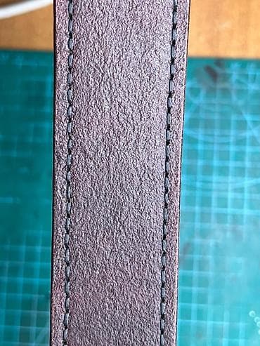 Haima: Ремень из натуральной кожи с выраженной фактурой - Материал: плотная lalafo.kg да — 3 Haima: Ремень из натуральной кожи с выраженной фактурой - Материал: плотная — 3