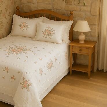 Большой подарочный набор: а) 2-х спальный комплект постельного белья at lalafo.kg Большой подарочный набор: а) 2-х спальный комплект постельного белья