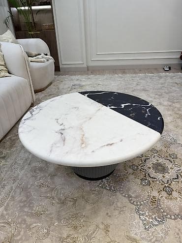 Кофейный столик с круглой столешницей из искусственного камня at lalafo.kg Кофейный столик с круглой столешницей из искусственного камня