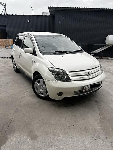 Toyota Ist: 2003 г., 1.3 л lalafo.kg да Toyota Ist: 2003 г., 1.3 л