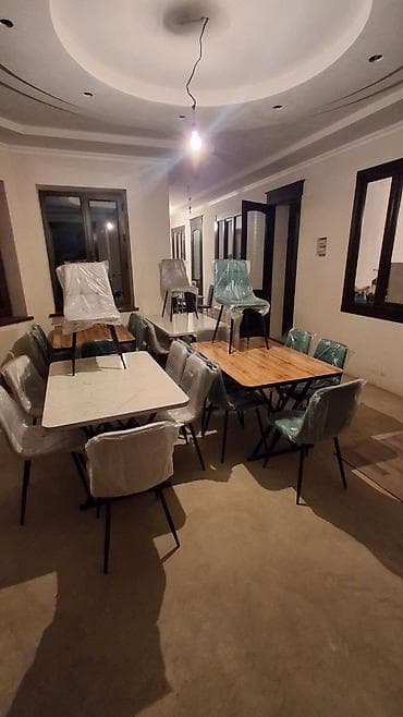 Комплект мебели для кафе/ресторана: - Столы обеденные квадратные и lalafo.kg да Комплект мебели для кафе/ресторана: - Столы обеденные квадратные и