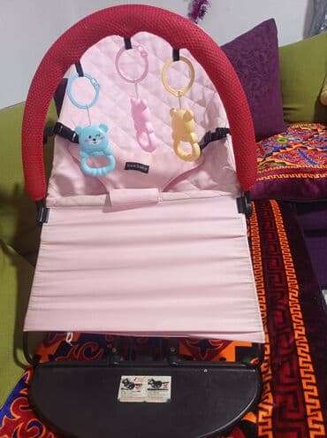 Коляска, цвет - Розовый, Б/у at lalafo.kg Коляска, цвет - Розовый, Б/у