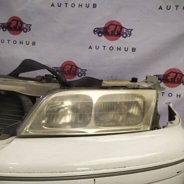 Передняя левая фара Toyota at lalafo.kg Передняя левая фара Toyota
