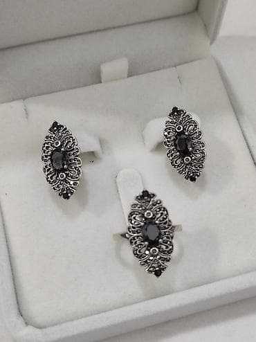 Серебряный набор с камнями черный агат Серебро 925 пробы Размеры at lalafo.kg Серебряный набор с камнями черный агат Серебро 925 пробы Размеры