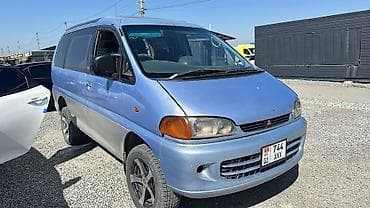 Mitsubishi Space Gear: 1995 г., 2.4 л, Автомат, Бензин, Минивэн at lalafo.kg Mitsubishi Space Gear: 1995 г., 2.4 л, Автомат, Бензин, Минивэн
