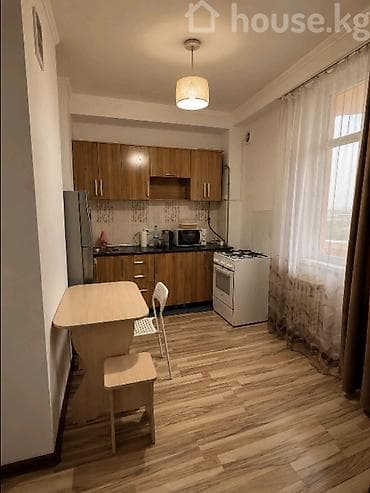 Сдается 2 комнатная квартира 51 м2 в центре города Адрес: Табышалиева at lalafo.kg Сдается 2 комнатная квартира 51 м2 в центре города Адрес: Табышалиева