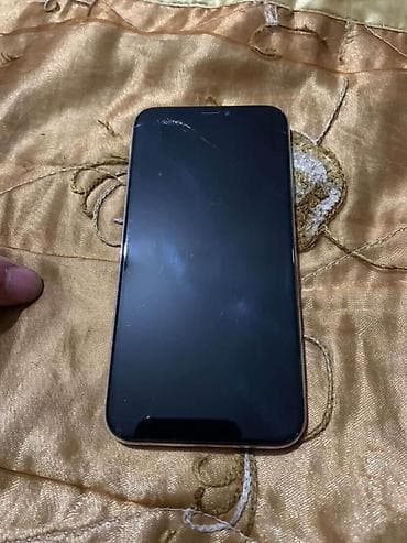 IPhone X, Б/у, 64 ГБ, Чехол, 77 % at lalafo.kg IPhone X, Б/у, 64 ГБ, Чехол, 77 %