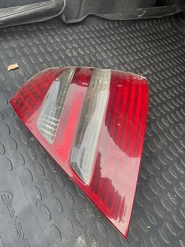 Задний фонарь (правый ) для автомобиля Mercedes-Benz W211 E‑Class at lalafo.kg Задний фонарь (правый ) для автомобиля Mercedes-Benz W211 E‑Class