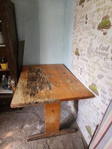 Кухонный стол, Б/у, Прямоугольный, Нераскладной at lalafo.kg Кухонный стол, Б/у, Прямоугольный, Нераскладной