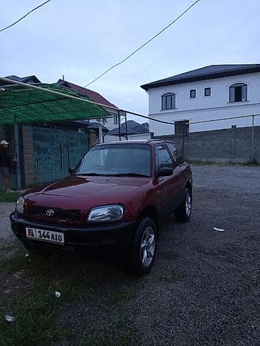 Toyota RAV4: 1996 г., Автомат, Бензин, Внедорожник at lalafo.kg Toyota RAV4: 1996 г., Автомат, Бензин, Внедорожник