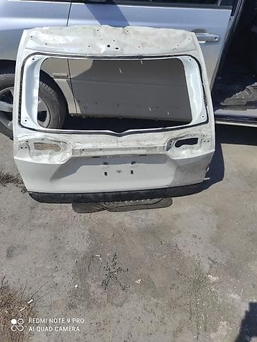 Жабо: Дверь Комплект Toyota, Б/у, Оригинал at lalafo.kg — 1 Жабо: Дверь Комплект Toyota, Б/у, Оригинал — 1