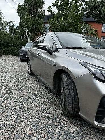 GAC: GAC Trumpchi GA4 (S Pio) — серебристый седан класса C Кузов и внешний lalafo.kg да — 2 GAC: GAC Trumpchi GA4 (S Pio) — серебристый седан класса C Кузов и внешний — 2
