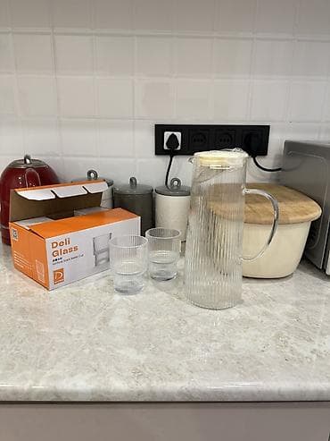 Эстетичный набор - стеклянный кувшин 1350мл + 8 стаканов по 200 мл at lalafo.kg Эстетичный набор - стеклянный кувшин 1350мл + 8 стаканов по 200 мл