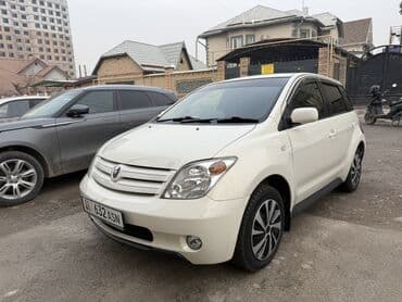 Toyota ist: 2003 г., 1.3 л, Автомат, Бензин, Хэтчбэк at lalafo.kg Toyota ist: 2003 г., 1.3 л, Автомат, Бензин, Хэтчбэк