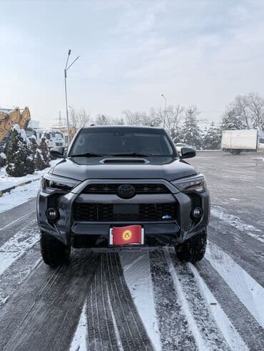 Toyota 4Runner: 2021 г., 4 л, Автомат, Бензин, Внедорожник at lalafo.kg Toyota 4Runner: 2021 г., 4 л, Автомат, Бензин, Внедорожник