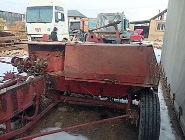 Навозоразбрасыватели: Трактор с прицепным пресс-подборщиком. - Колёсный трактор at lalafo.kg — 7 Навозоразбрасыватели: Трактор с прицепным пресс-подборщиком. - Колёсный трактор — 7