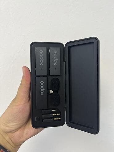 Инструментальные микрофоны: Беспроводная микрофонная система Godox (комплект в зарядном кейсе) - at lalafo.kg — 2 Инструментальные микрофоны: Беспроводная микрофонная система Godox (комплект в зарядном кейсе) - — 2