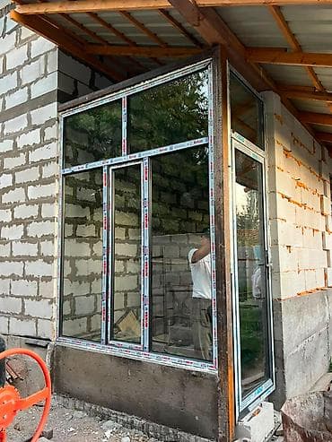 Алюминиевые/ПВХ светопрозрачные конструкции для частных домов и террас at lalafo.kg Алюминиевые/ПВХ светопрозрачные конструкции для частных домов и террас