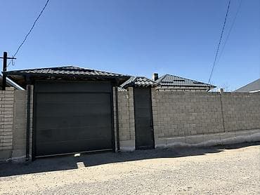 - Продаётся раскошный частный дом с огороженным двором и навесом at lalafo.kg - Продаётся раскошный частный дом с огороженным двором и навесом