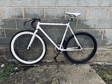 Шоссейный велосипед, Рама L (172 - 185 см), Б/у at lalafo.kg Шоссейный велосипед, Рама L (172 - 185 см), Б/у
