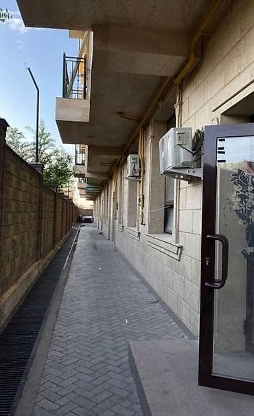 По срочной цене продаю нежилое помещение в районе Пишпек, по улице lalafo.kg да — 3 По срочной цене продаю нежилое помещение в районе Пишпек, по улице — 3