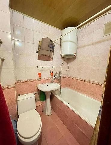 Scion: 3 комнаты, 58 м², 104 серия, 2 этаж at lalafo.kg — 8 Scion: 3 комнаты, 58 м², 104 серия, 2 этаж — 8