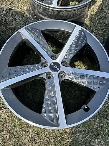 Литые Диски R 21 Комплект, отверстий - 5 at lalafo.kg — 3 Литые Диски R 21 Комплект, отверстий - 5 — 3