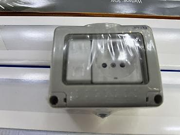 Розетка, С заземлением, Наружные, 1 гнездо at lalafo.kg Розетка, С заземлением, Наружные, 1 гнездо