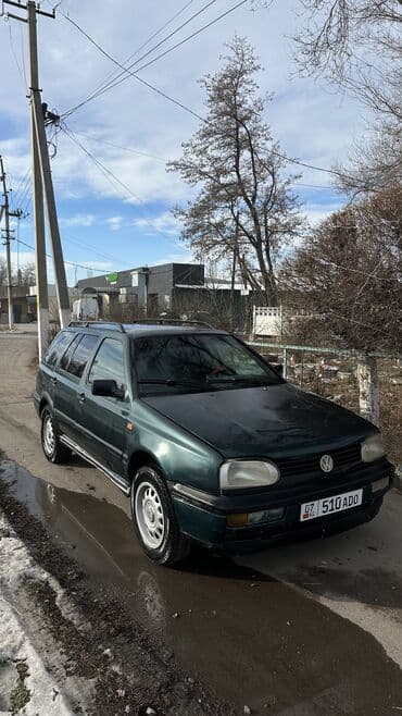 Volkswagen Golf: 1994 г., 2 л, Механика, Бензин, Универсал at lalafo.kg Volkswagen Golf: 1994 г., 2 л, Механика, Бензин, Универсал