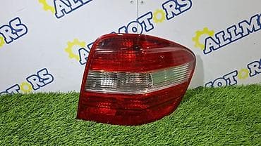 Задний правый стоп-сигнал Mercedes-Benz 2007 г., Б/у, Оригинал at lalafo.kg Задний правый стоп-сигнал Mercedes-Benz 2007 г., Б/у, Оригинал