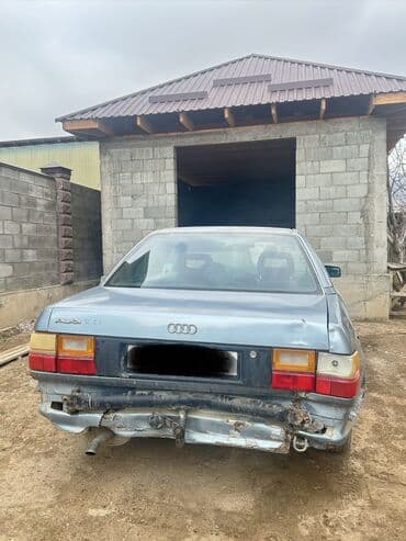 Audi 100: 1989 г., 2.4 л, Механика, Бензин, Седан at lalafo.kg Audi 100: 1989 г., 2.4 л, Механика, Бензин, Седан