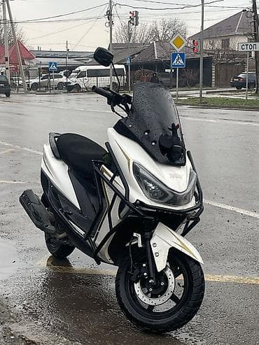 Макси-скутер 150 куб. см, Бензин, Новый at lalafo.kg Макси-скутер 150 куб. см, Бензин, Новый