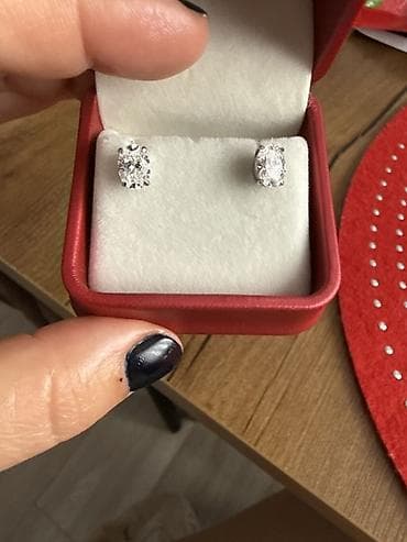 Сөйкөлөр, Үлгүсү 750, Аялдарга, Жаңы lalafo.kg да — 1 Сөйкөлөр, Үлгүсү 750, Аялдарга, Жаңы — 1