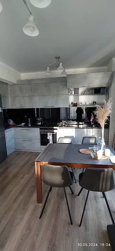 Квартира, РАДУГА ЦО Радуга, Сары-Ой, Детская площадка, Парковка, стоянка, Охраняемая территория at lalafo.kg — 5 Квартира, РАДУГА ЦО Радуга, Сары-Ой, Детская площадка, Парковка, стоянка, Охраняемая территория — 5