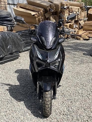 Скутер DUL DUL, черный цвет. Основные характеристики: - Кузов формата at lalafo.kg Скутер DUL DUL, черный цвет. Основные характеристики: - Кузов формата