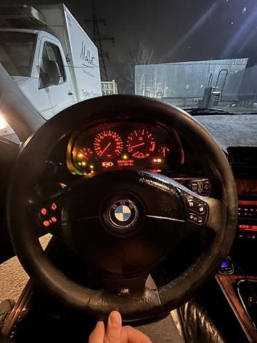 BMW 5 series: 1999 г., 2.5 л, Механика, Бензин, Седан at lalafo.kg BMW 5 series: 1999 г., 2.5 л, Механика, Бензин, Седан