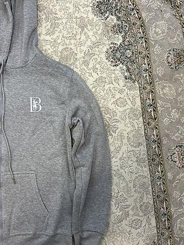 Мужская толстовка, M, Bikkembergs, Новый, цвет - Серый, Платная доставка at lalafo.kg Мужская толстовка, M, Bikkembergs, Новый, цвет - Серый, Платная доставка