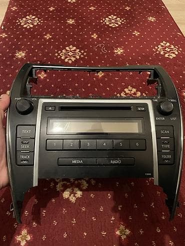 Штатная автомобильная магнитола для Toyota Camry at lalafo.kg Штатная автомобильная магнитола для Toyota Camry