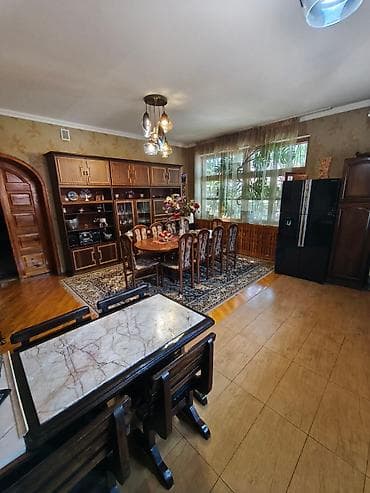 Продаём большой добротный 🏠 650м2 на участке 5.5соток! Октябрьский lalafo.kg да — 9 Продаём большой добротный 🏠 650м2 на участке 5.5соток! Октябрьский — 9