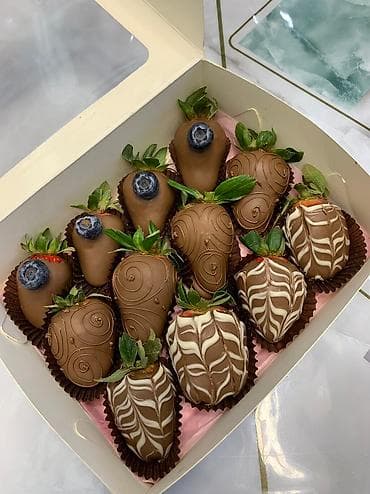 Сочнаяотборная клубника в бельгийском шоколаде дополняют друг друга lalafo.kg да — 7 Сочнаяотборная клубника в бельгийском шоколаде дополняют друг друга — 7