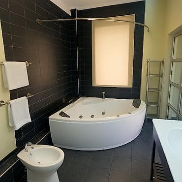 Жылыткычтарды оңдоо: 1 бөлмө, Душ кабинасы, Жаздык, жууркан-төшөк каптары, Кондиционер lalafo.kg да — 3 Жылыткычтарды оңдоо: 1 бөлмө, Душ кабинасы, Жаздык, жууркан-төшөк каптары, Кондиционер — 3