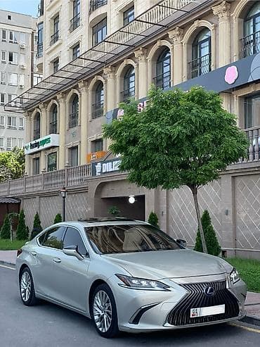 Lexus ES: 2019 г., 2.5 л, Автомат, Гибрид, Седан at lalafo.kg Lexus ES: 2019 г., 2.5 л, Автомат, Гибрид, Седан