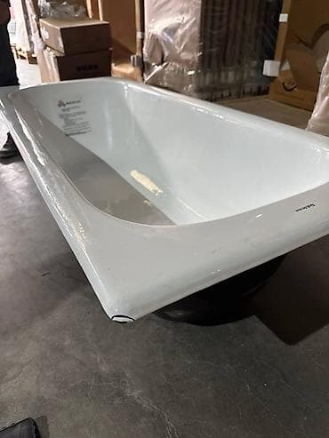 Ванна, Прямоугольная, Материал: Чугун, Размер: 1700 x 700 см at lalafo.kg Ванна, Прямоугольная, Материал: Чугун, Размер: 1700 x 700 см