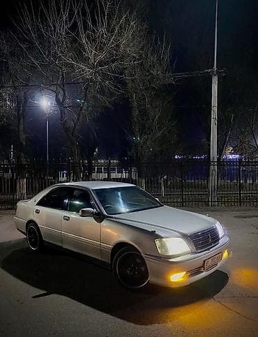 Toyota Crown: 2000 г., 2.5 л, Автомат, Бензин, Седан at lalafo.kg Toyota Crown: 2000 г., 2.5 л, Автомат, Бензин, Седан