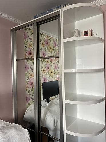 Шкаф купе, С зеркалом, ЛДСП at lalafo.kg Шкаф купе, С зеркалом, ЛДСП