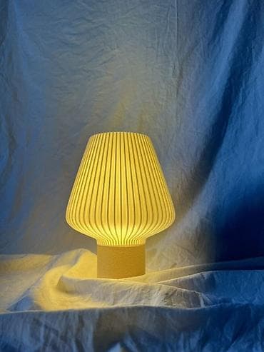 Saab: Настольные дизайнерские лампы с теплым рассеянным светом - Тип at lalafo.kg — 6 Saab: Настольные дизайнерские лампы с теплым рассеянным светом - Тип — 6