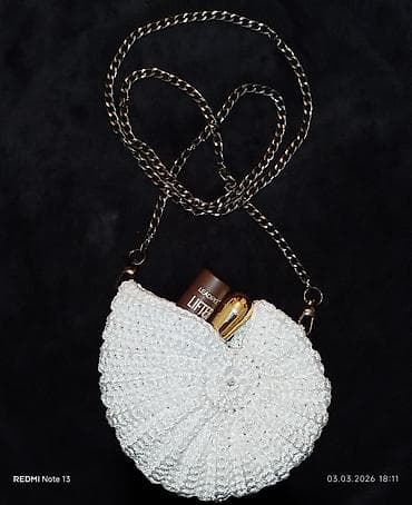 Классикалык сумкалар: Вязаная сумка-ракушка на цепочке - Форма: ракушка/наутилус с lalafo.kg да — 1 Классикалык сумкалар: Вязаная сумка-ракушка на цепочке - Форма: ракушка/наутилус с — 1