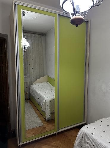 Детский комплект мебели в светло-бежево‑салатовом цвете: 1) at lalafo.kg Детский комплект мебели в светло-бежево‑салатовом цвете: 1)