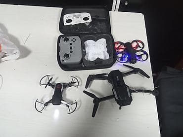 Набор из трёх квадрокоптеров с пультом и кейсом Состав: - Комнатный at lalafo.kg Набор из трёх квадрокоптеров с пультом и кейсом Состав: - Комнатный