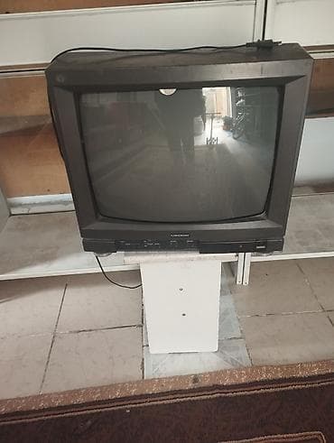 Советский телевизор (работает). - Тип: кинескопный (CRT), диагональ at lalafo.kg Советский телевизор (работает). - Тип: кинескопный (CRT), диагональ